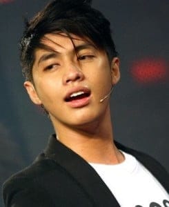 Tonny Việt