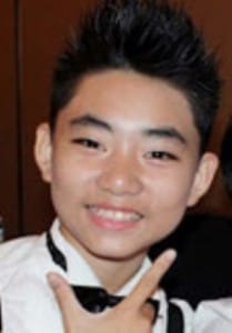 Bé Long Nhật
