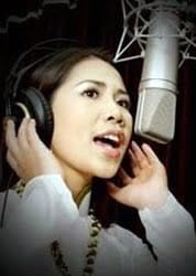 Hồng Vy
